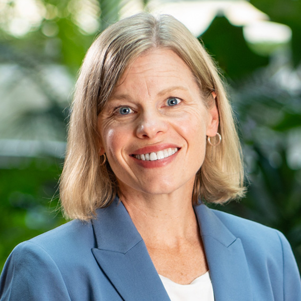 Portrait of Amber Wichowsky.